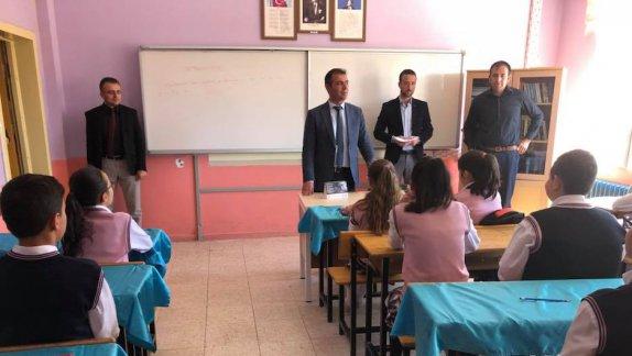 İlçe Milli Eğitim Müdürümüz Mustafa ALKAN Okul Ziyaretlerine Devam Ediyor..