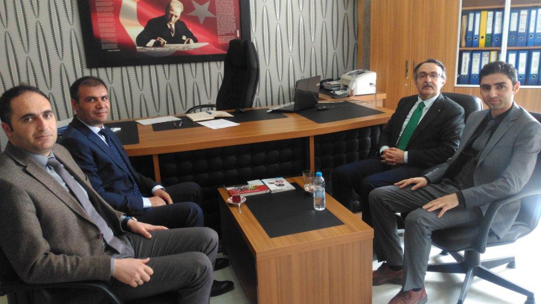 Bakanlık Maarif Müfettişleri Başkanı Turhan ÖNDER, Milli Eğitim Müdürümüz Mustafa ALKAN´ı Ziyaret Etti.