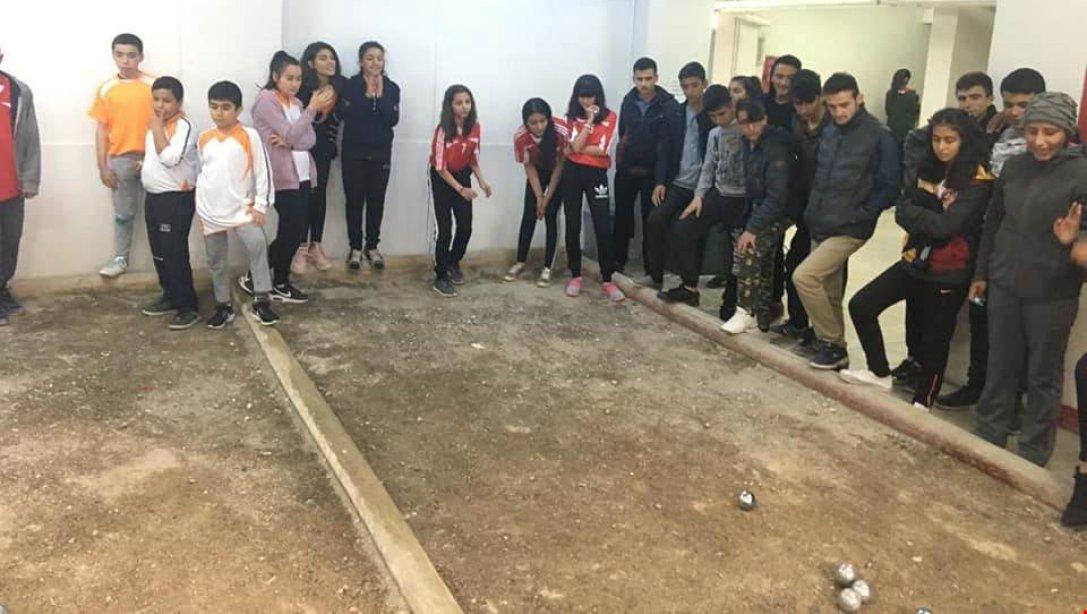 Spor Sivas Projesi Kapsamında  İlçemizdeki Ortaokul ve Liseler Arası Bocce Turnuvaları Tamamlanmıştır.