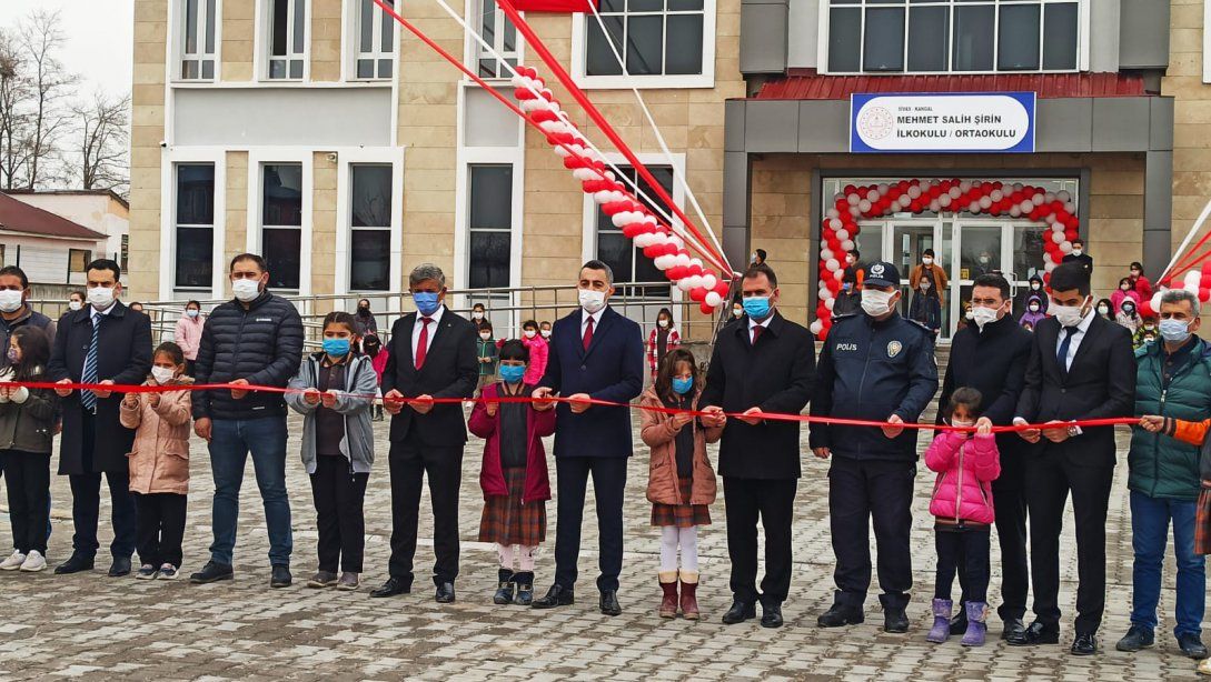 Sayın Bakanımız Ziya SELÇUK'un VKS Üzerinden Katılımı İle İlçemiz Mehmet Salih Şirin İlk/Ortaokulunun Açılışı Gerçekleştirildi.